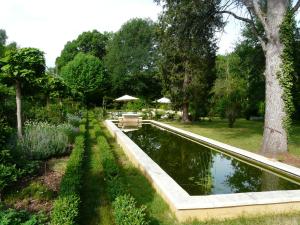 B&B / Chambre d'hôtes Le Manoir des Tuileries Les Tuileries 46300 Rouffilhac Midi-Pyrénées