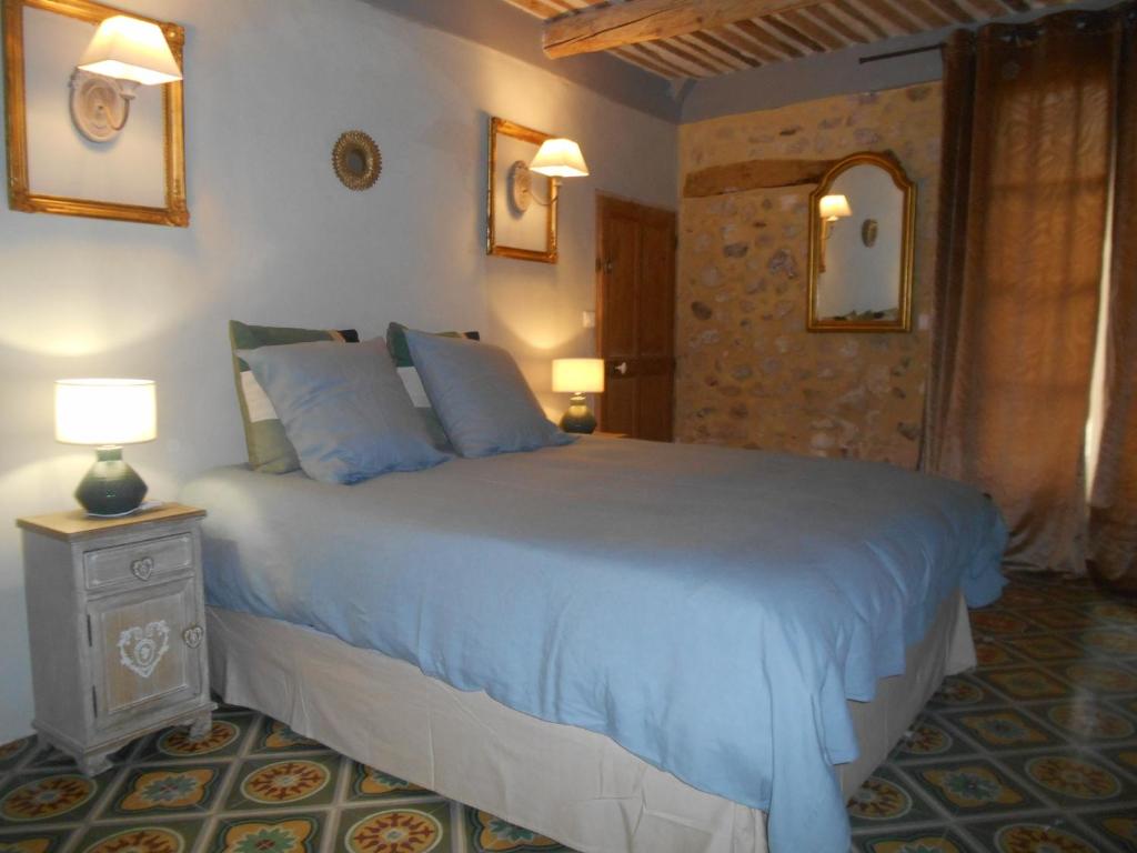 B&B / Chambre d'hôtes Le Mas de Perrotet en Roussillon 39 Route du Perrotet 84400 Gargas