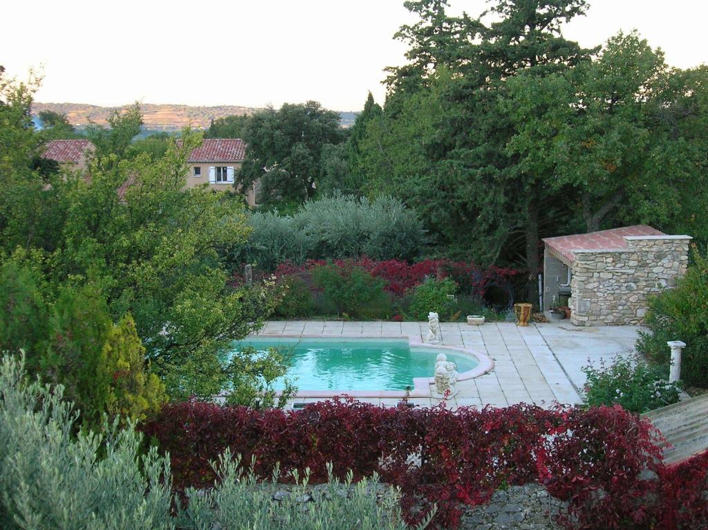 B&B / Chambre d'hôtes Le Mas des Baux Chemin de Ronde - Hameau des Baux 84410 Bédoin