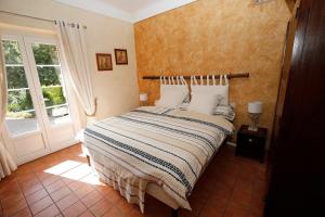 B&B / Chambre d'hôtes Le Mas du Péré 280 Chemin du Péré 83920 La Motte Provence-Alpes-Côte d\'Azur