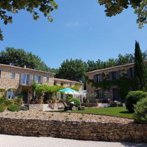 B&B / Chambre d'hôtes Le Mas Vigneron Hameau des Sauvestres 84220 Gordes Provence-Alpes-Côte d\'Azur