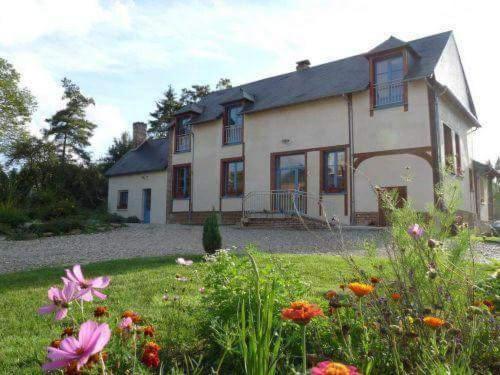 B&B / Chambre d'hôtes Le Moulin Aux Moines 3 bis rue de la gare 60120 Croissy-sur-Celle