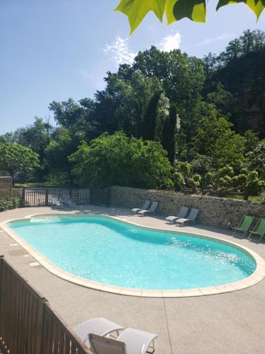 Le Moulin D'onclaire Camping et chambres d'hôtes