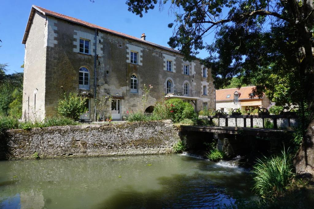 B&B / Chambre d'hôtes Le Moulin de Moquesouris 21 Rue de la Bardouillère 37530 Nazelles-Négron