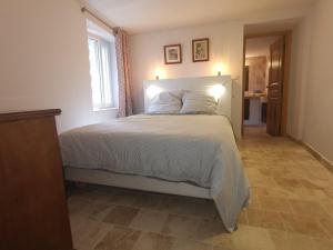 B&B / Chambre d'hôtes Le nid des arts 436 chemin de la regagnade 83440 Tourrettes Provence-Alpes-Côte d\'Azur