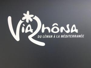 B&B / Chambre d'hôtes Le paradis de la Provence 181 chemin du Grenouillat 69560 Verenay Rhône-Alpes