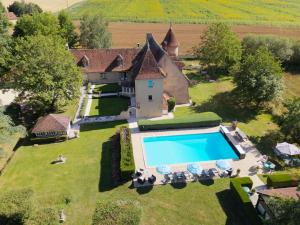 Le Petit Chateau De Sainte Colombe