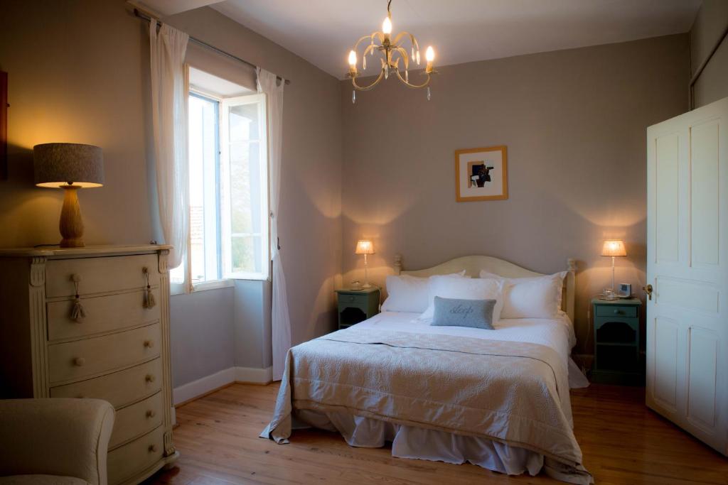 B&B / Chambre d'hôtes Le Petit Cochon 35 Grande Rue 32310 Valence-sur-Baïse