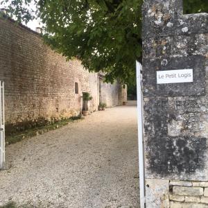 Le Petit Logis