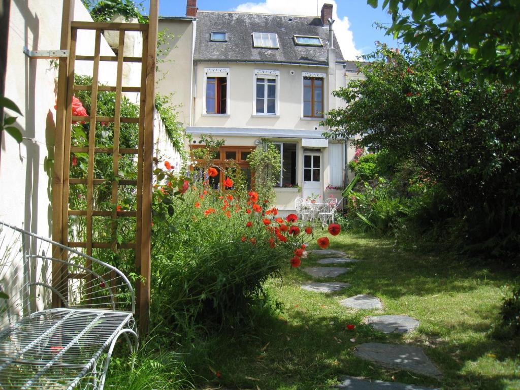 B&B / Chambre d'hôtes Le Petit Quernon 36, rue Bourgonnier 49000 Angers