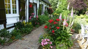 B&B / Chambre d'hôtes Le Petit Verger 12 Rue du Chateau d'Eau 76440 Grumesnil Normandie