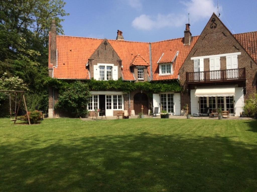 Le Pigeonnier, maison d'hôtes et Spa 12 Allée du Manoir, 59170 Croix