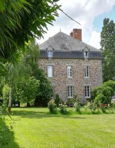 B&B / Chambre d'hôtes Le Presbytère de Saint Malon 20 Rue Saint Jean des Landes 35750 Saint-Malon-sur-Mel Bretagne