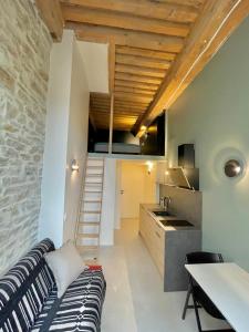 B&B / Chambre d'hôtes Le soyeux 49 Rue des Tables Claudiennes 69001 Lyon Rhône-Alpes