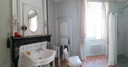LE TABELLION