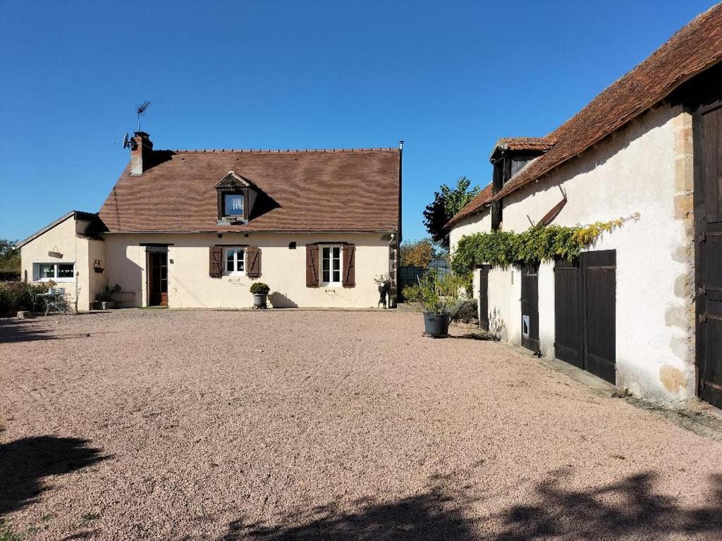 Le Vignoble Chouvigny, Haut-Bocage, 03190 Givarlais
