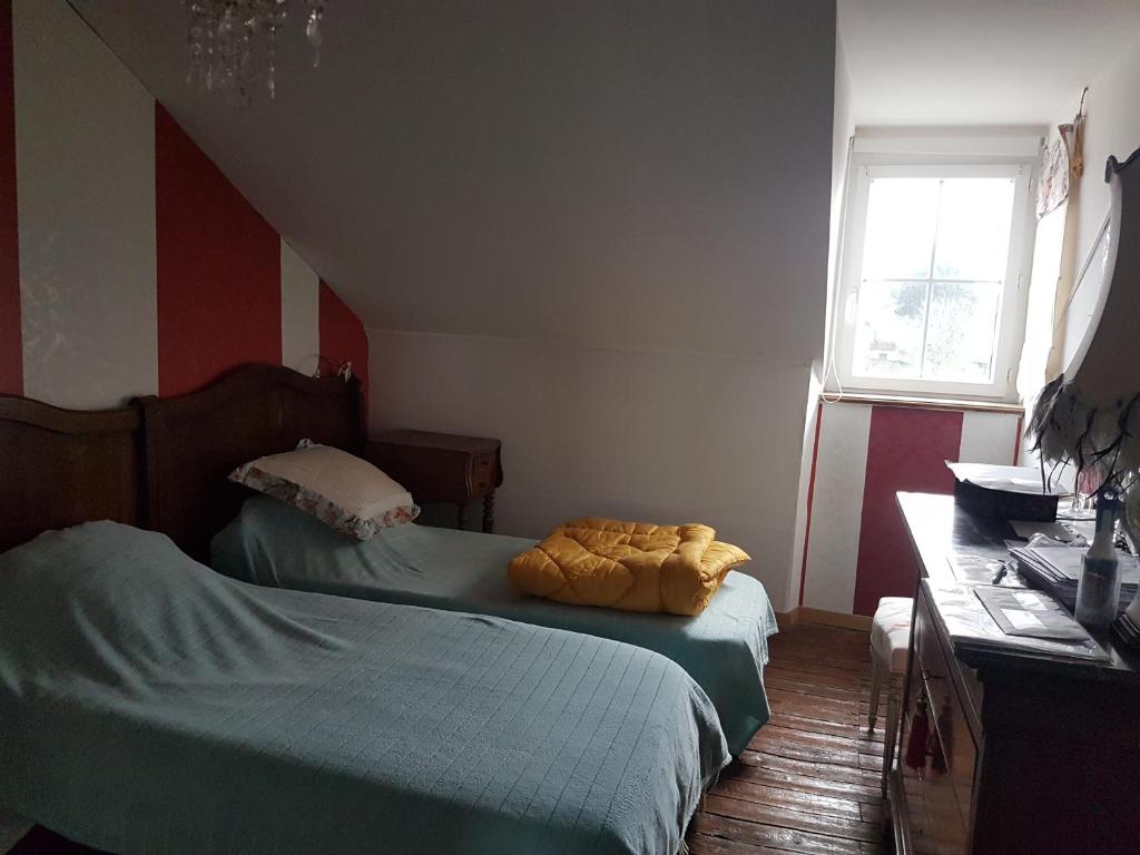 B&B / Chambre d'hôtes Lecerf 10 Rue Loysel 14110 Condé-sur-Noireau