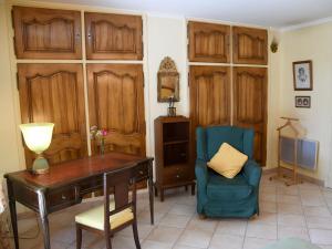 B&B / Chambre d'hôtes Les chambres d'Adeline - B&B 85, impasse du Pigeonnier, Les Plaines 84220 Murs Provence-Alpes-Côte d\'Azur