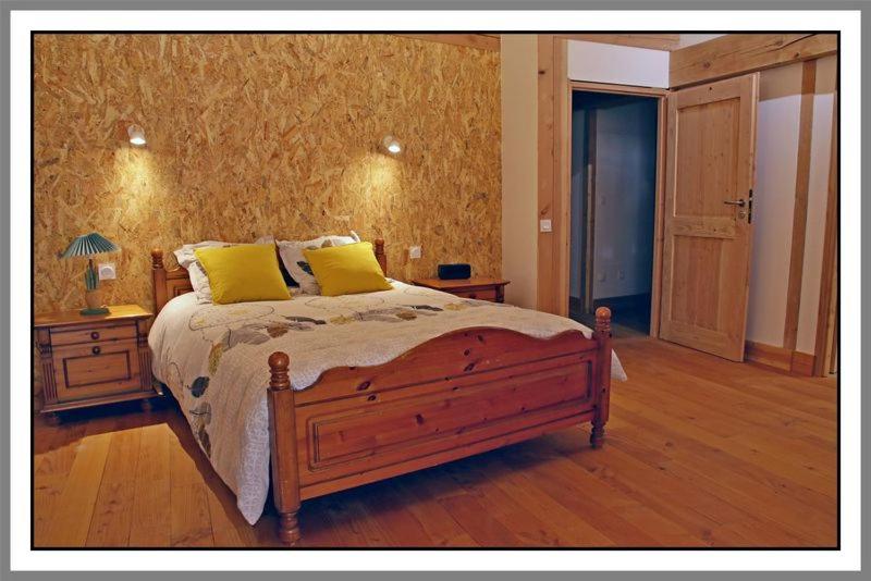 LES CHAMBRES DE LIANE CHATEAU D'EPIERRE, 687 chemin d'Epierre, hameau PREAU, 01450 CERDON, 01450 Cerdon