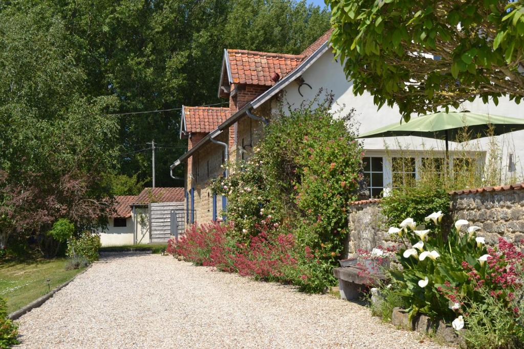 Les Chambres de Souverain Moulin 14 bis Route Souverain Moulin, 62126 Pernes-lès-Boulogne