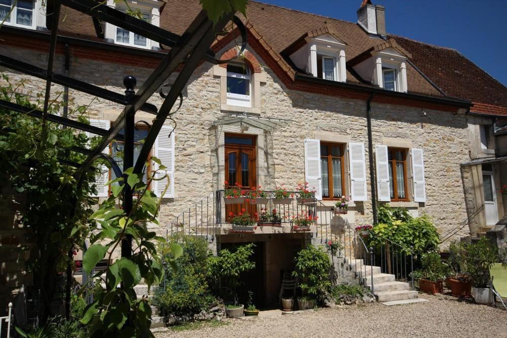 B&B / Chambre d'hôtes Les Gagères 17, rue Drouhin 21190 Puligny-Montrachet