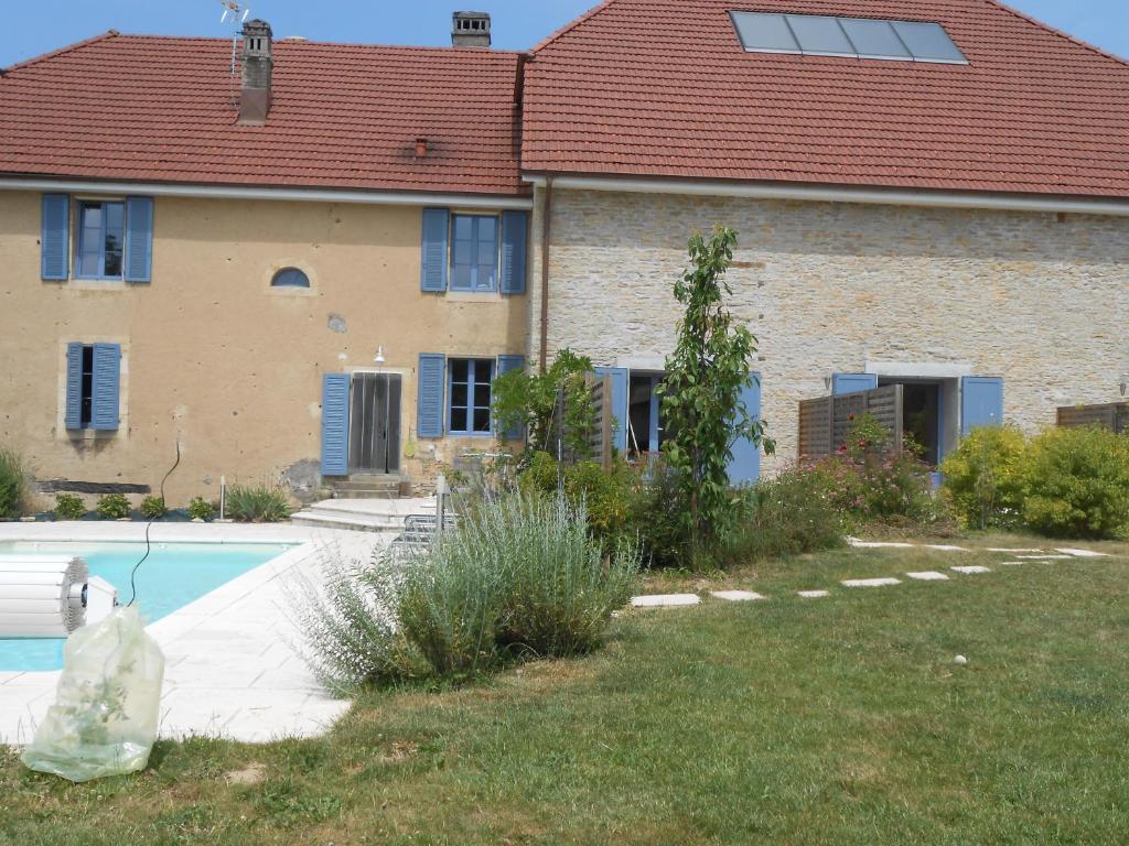 B&B / Chambre d'hôtes Les Grands Prés 14 Grande Rue 25250 25250 Geney