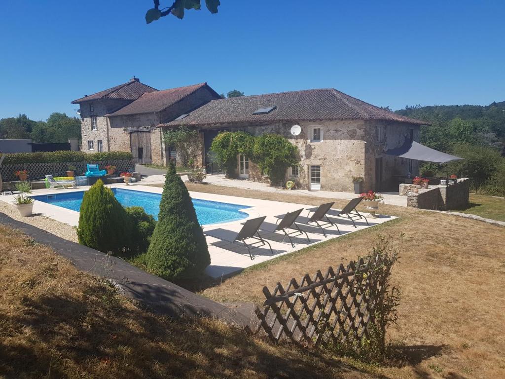 B&B / Chambre d'hôtes Les hauts Brianço Lieu dit Leycure 87110 Solignac