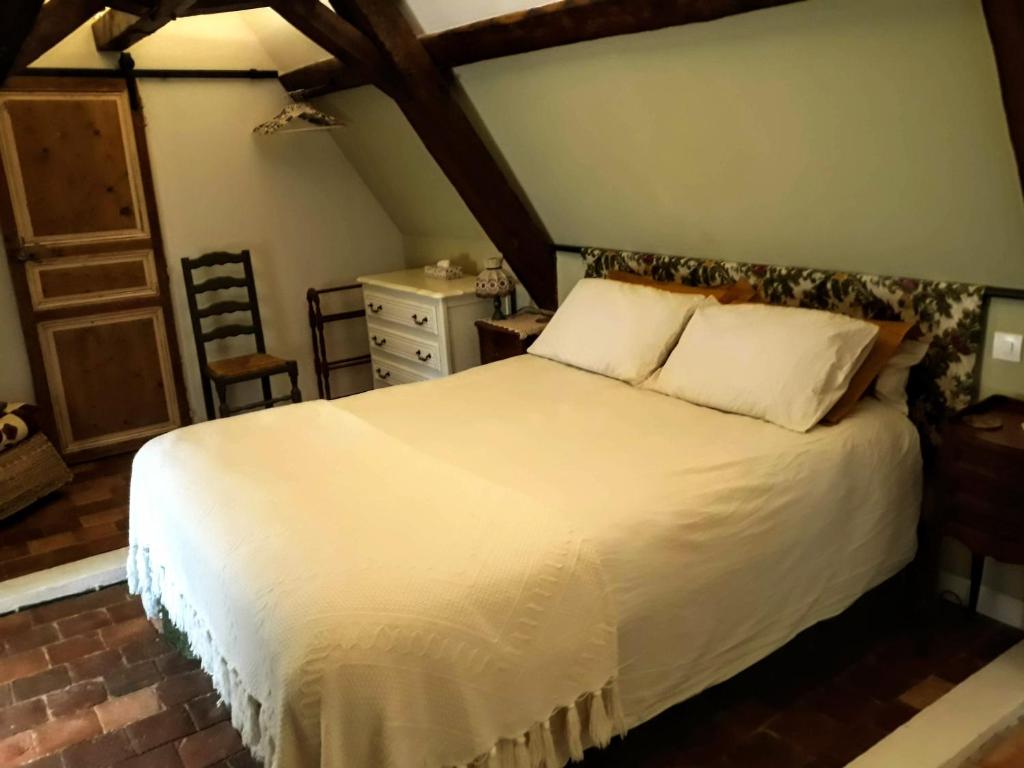 B&B / Chambre d'hôtes Les Hirondelles B&B 7 Rue du Lavoir 49420 Armaillé