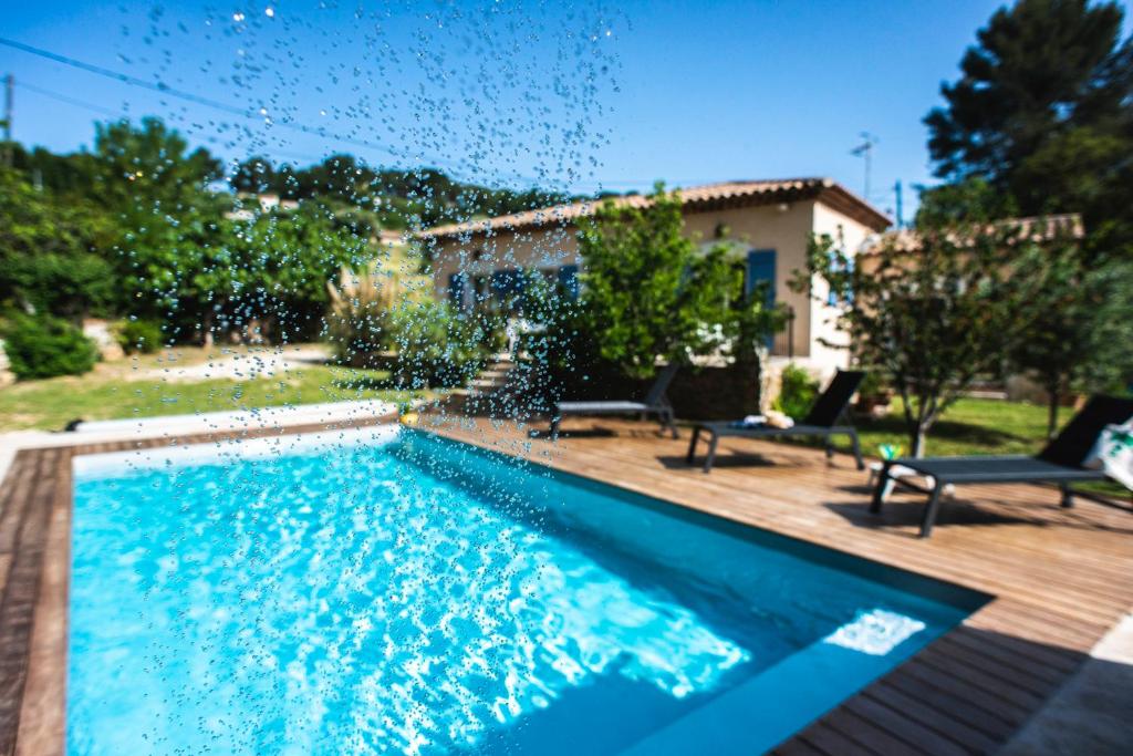 B&B / Chambre d'hôtes Les Manaux en Provence 673 Chemin des Manaux 13360 Roquevaire