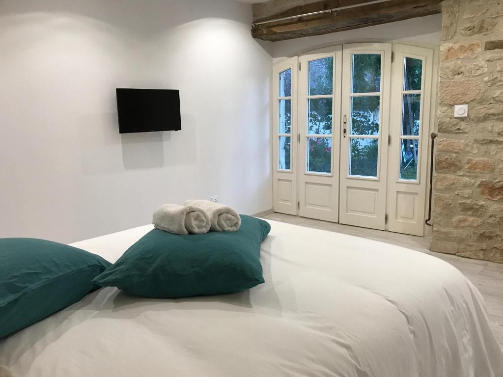 B&B / Chambre d'hôtes Les Mandarins Bazalgues 46600 Baladou