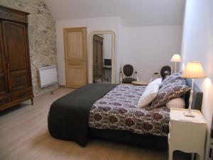 B&B / Chambre d'hôtes Les Mille et une Pierres 6 rue de la Chapelle 51700 Mareuil-le-Port Champagne-Ardenne