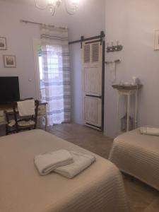 B&B / Chambre d'hôtes les olivades 380 Chemin de Canet 34480 Magalas Languedoc-Roussillon