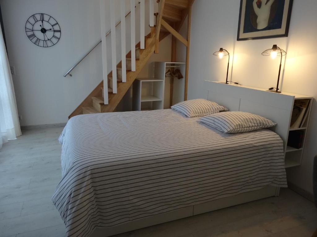 B&B / Chambre d'hôtes Les Petites Tuileries 1 Rue du Général Leclerc 77480 Bray-sur-Seine