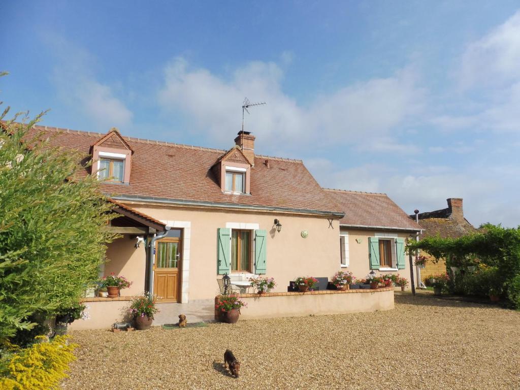 B&B / Chambre d'hôtes les raseries les raseries 72300 La Chapelle-dʼAligné