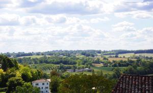 Les remparts de la Bastide