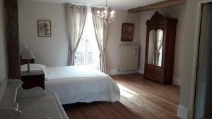 B&B / Chambre d'hôtes Les Salons Fleuris 10 RUE CURIE 95830 Cormeilles-en-Vexin Île-de-France