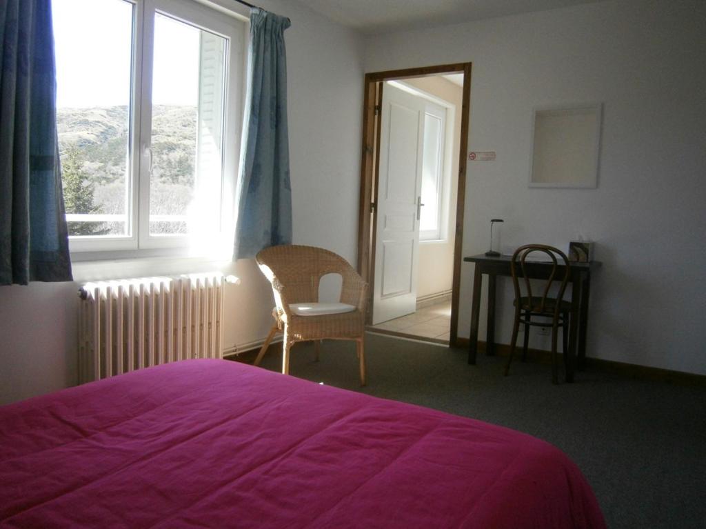 B&B / Chambre d'hôtes Les Sources Route de la Gare 15800 Saint-Jacques-des-Blats