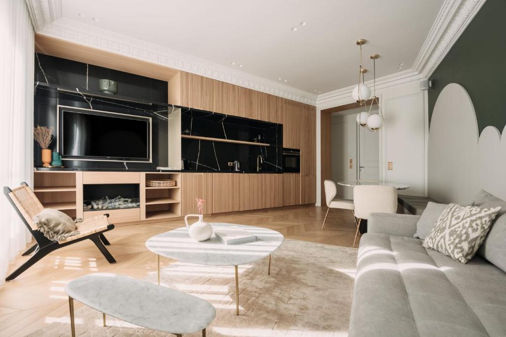 Les Suites Champenoises
