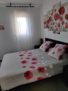 B&B / Chambre d'hôtes Les Terrasses de Valensole Chemin de Costebelle n.a 04210 Valensole Provence-Alpes-Côte d\'Azur