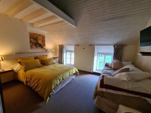 B&B / Chambre d'hôtes lesroses1680 11 Rue du Vieux Lavoir 50560 Blainville-sur-Mer Normandie