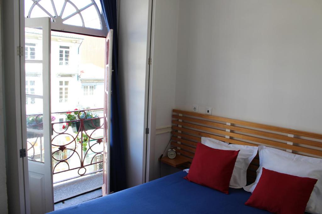 B&B / Chambre d'hôtes Linha 22 Rua dos Clérigos, 23 4050-205 Porto