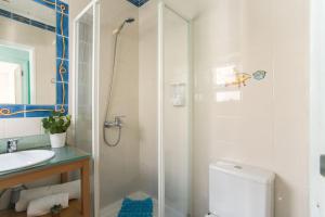 Lisbon Waves Surf Lodge