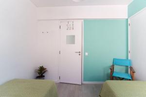 Lisbon Waves Surf Lodge