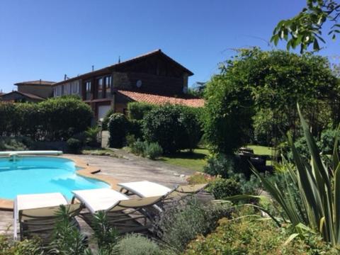B&B / Chambre d'hôtes Loft Atypique 19, rue du Carret 31800 Villeneuve-de-Rivière
