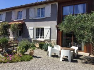 B&B / Chambre d'hôtes Loft Atypique 19, rue du Carret 31800 Villeneuve-de-Rivière Midi-Pyrénées