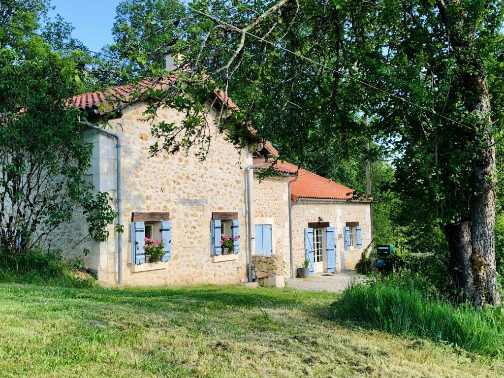 B&B / Chambre d'hôtes MaBelle rêve B&B Les Tauches 24800 Saint-Pierre-de-Côle