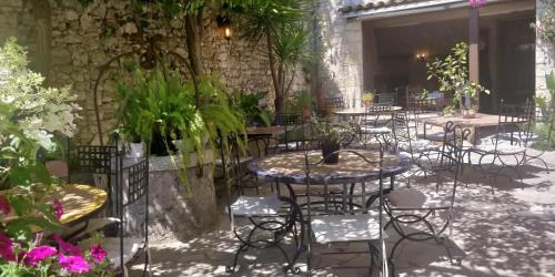 Maison Carles BnB