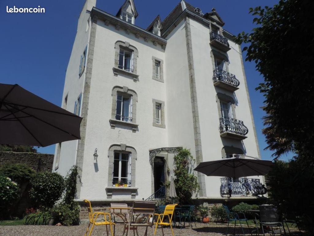 B&B / Chambre d'hôtes Maison Castel Braz 12 Rue du Bois d'Amour 29930 Pont-Aven