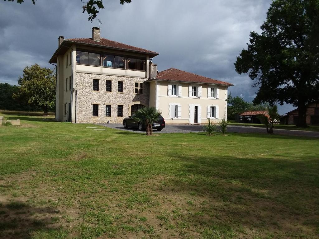 B&B / Chambre d'hôtes maison d'hôtes labastide 1850 route de labastide 40110 Villenave