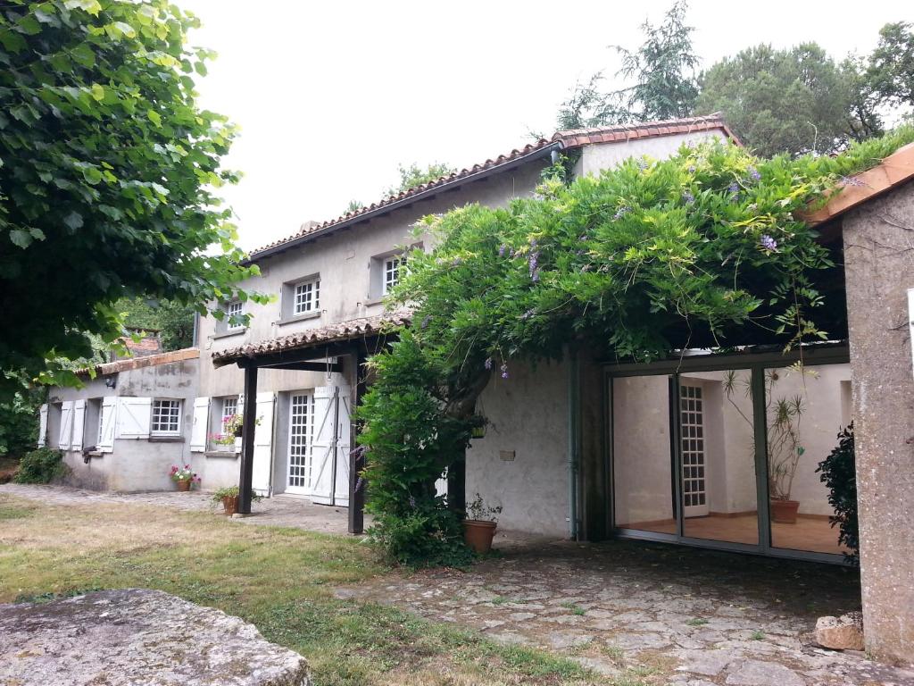 B&B / Chambre d'hôtes Maison d'hôtes Les Beaux Chenes Lieu-dit Les Beaux Chenes 85290 Mortagne-sur-Sèvre